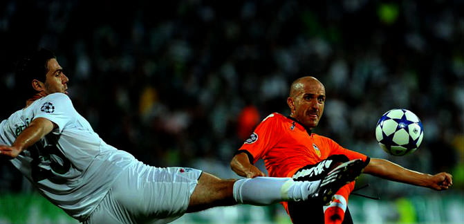 Valencia'dan sürpriz kadro