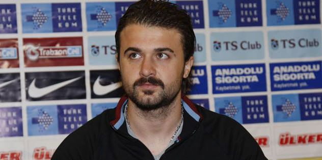 Onur Kıvrak kaleyi alıyor
