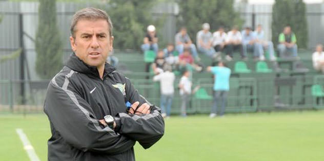 Hamzaoğlu sözleşme yeniledi