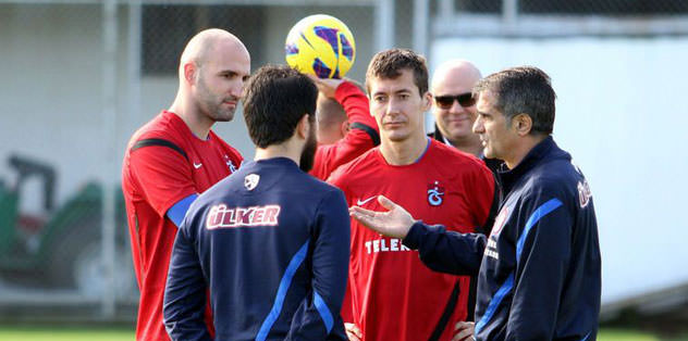Vittek ve Cech beklemede