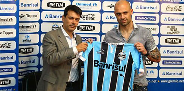 Sambacı Cris'in yeni takımı Gremio oldu