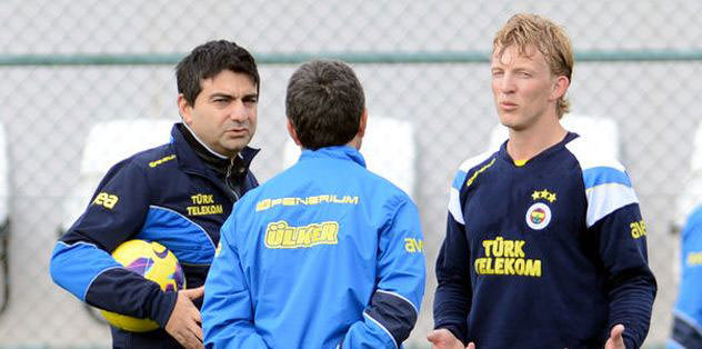 Kuyt'a kaza şoku