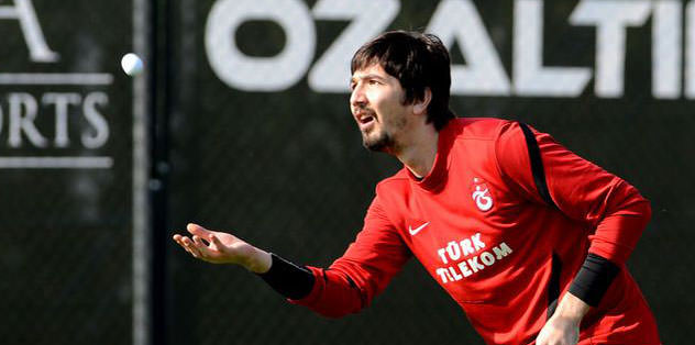 Tolga: Tam bir takım olamadık