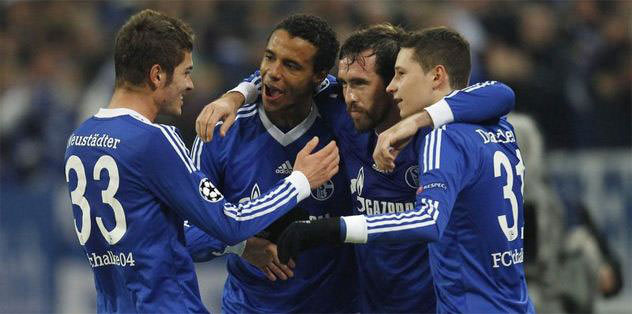 Schalke'ye iki şok birden