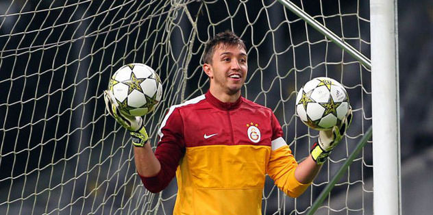 Muslera'ya 14 milyon sterlin