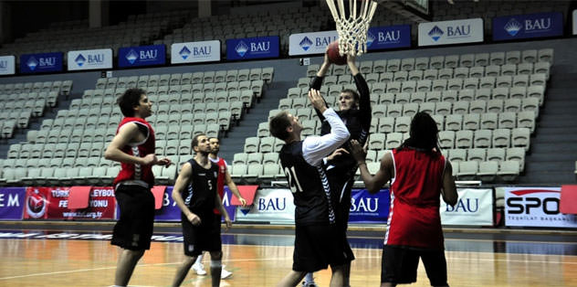 Beşiktaş ilk galibiyetin peşinde