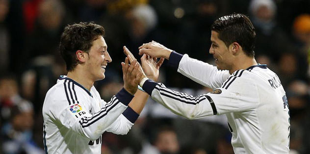 Mesut Özil zirvede