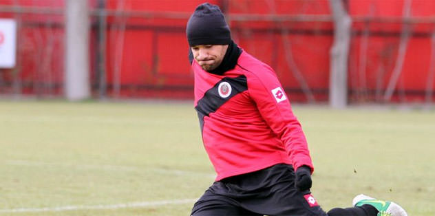 Mehmet Sedef'le yollar ayrıldı
