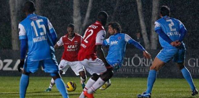 Belediye, AZ Alkmaar'a fark attı!