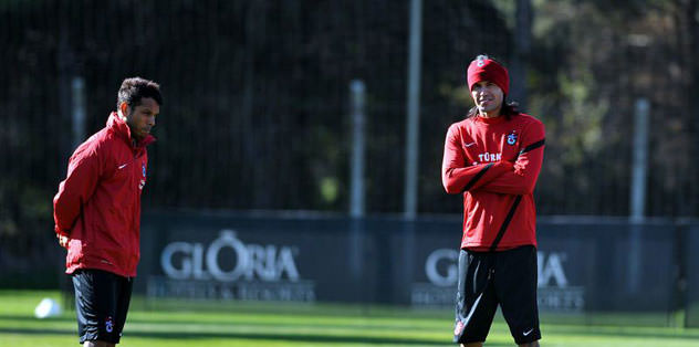 Adrian'ın yerine Gustavo Colman