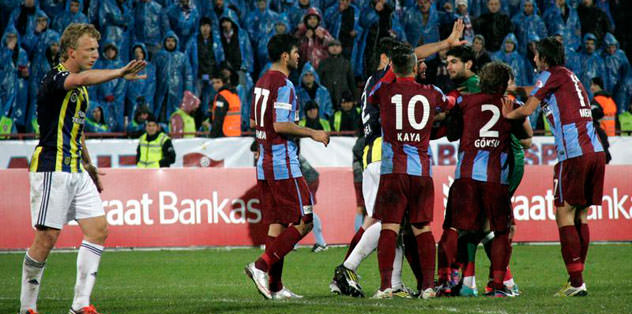 1461'e 1 maç seyircisiz!