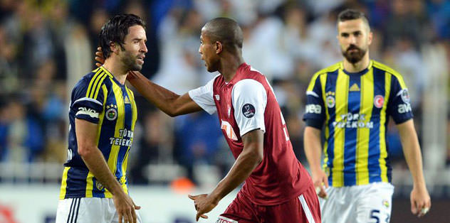 İkisine de kırmızı