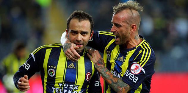 Semih Şentürk ve Salih yedek silah
