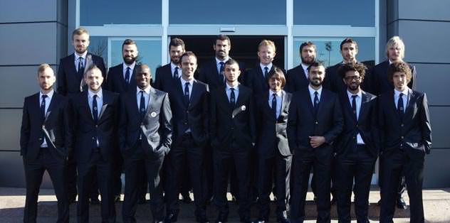 Futbolcular mankenlik yaptı