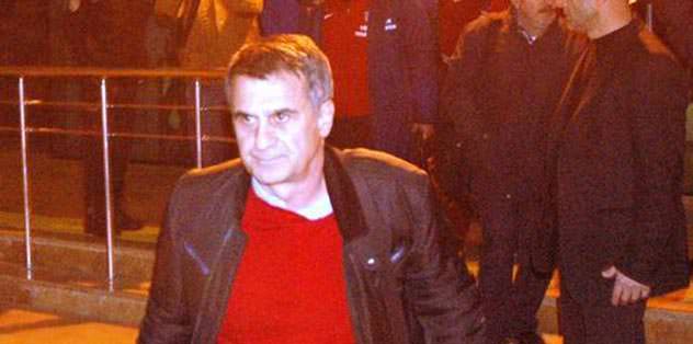 Güneş'e destek yönetime tepki