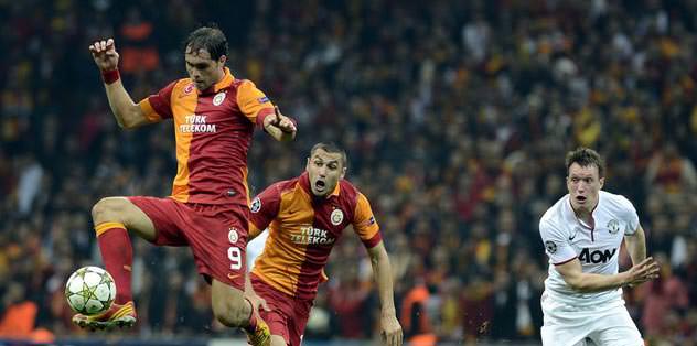 Stoke vazgeçmiyor