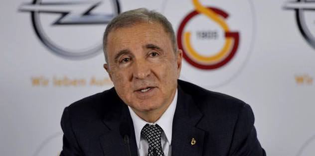 Ünal Aysal döndü