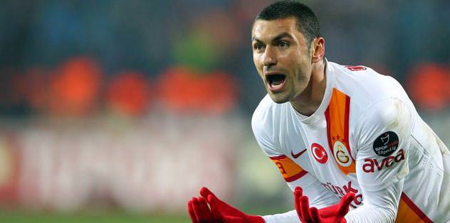 Burak özür diledi formayı kaptı