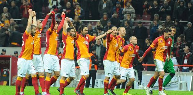 Zirve Aslan'dan sorulur
