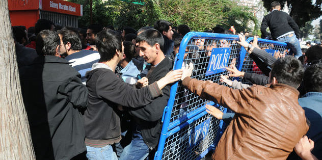 Adana'da olay var!