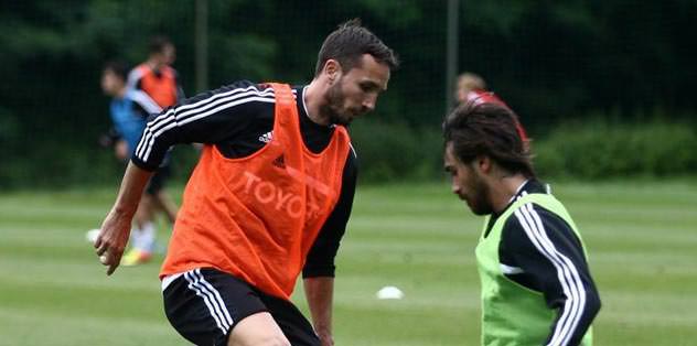 Kartal sahada
