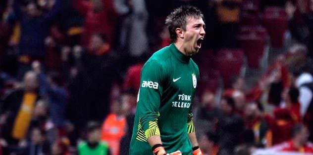 Muslera çıldırttı