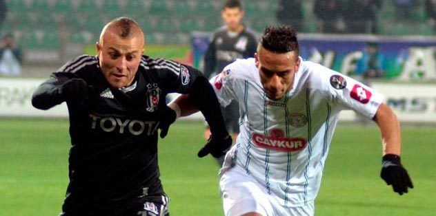 Siyah-beyazlılar 5 eksikle çıktı