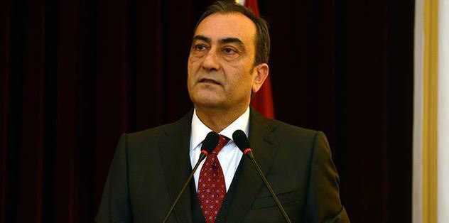 Aysal istifayı reddetti