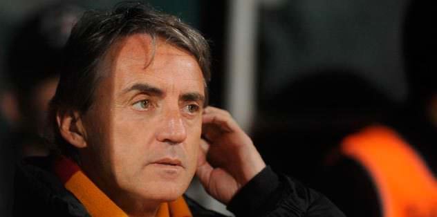 Mancini'nin kalışı Fener maçına bağlı