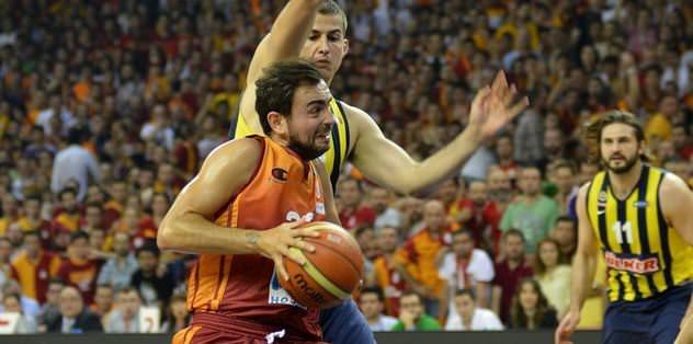 Fener’e geçit yok