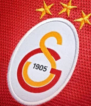 Galatasaray'da 2 ayrılık birden