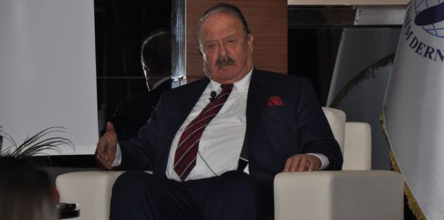 Sakalı yasakladı