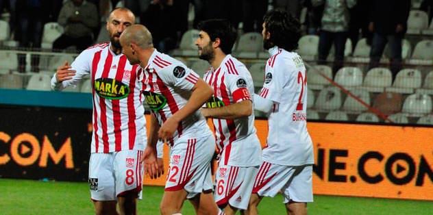 Finali istiyor