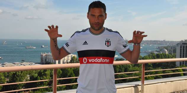 Beşiktaş KAP'a bildirdi