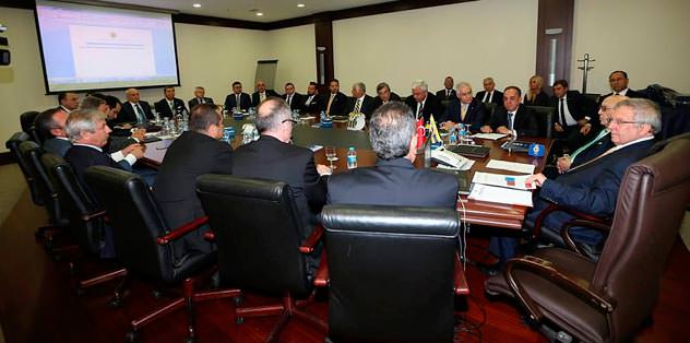 Yeni yönetim göreve başladı