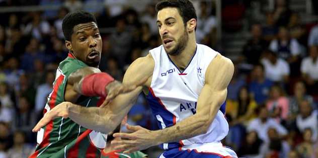 İlk raunt Efes'in