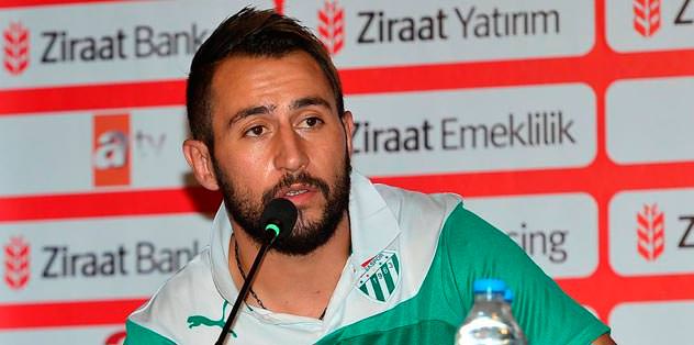Ozan İpek'i istediler