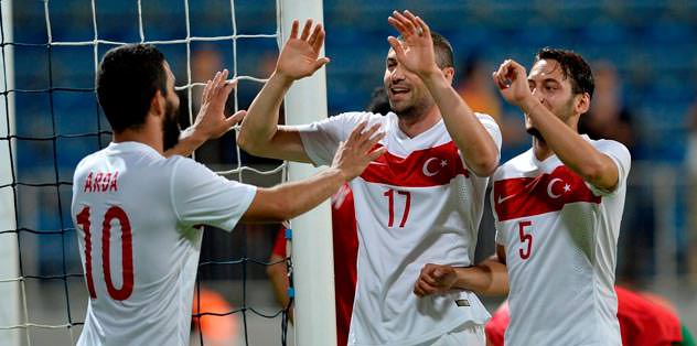 698 attı, 777 yedi