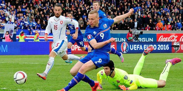 Yeni lider İzlanda