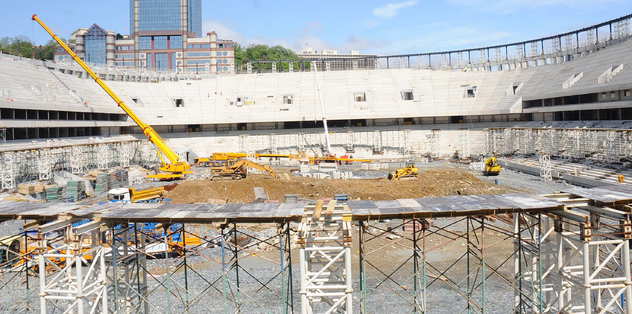 Vodafone Arena tüm hızıyla yükseliyor