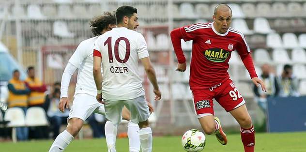 Aatif için son pazarlıklar
