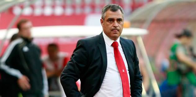 Yeni hedef Couceiro