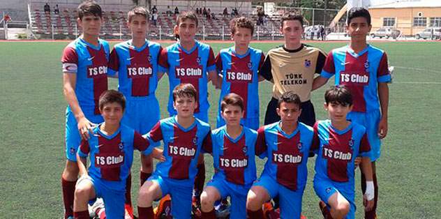 U13'ler finale çıktı