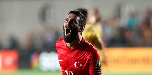 Arda ManU yolunda