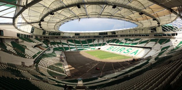 Timsah Arena büyülüyor