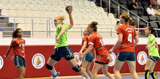 Paşa'nın Melekleri Süper Kupa'yı hedefliyor