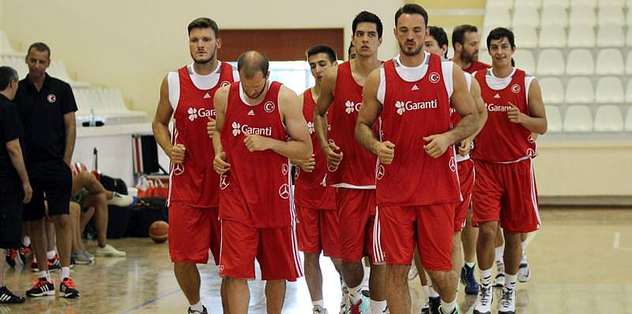 İlk rakip İtalya