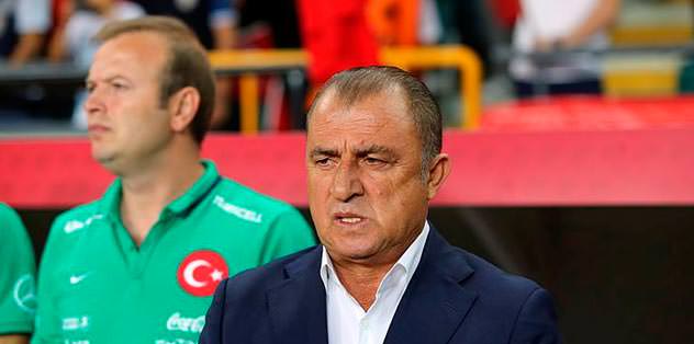 Beraberliği bize Terim hediye etti