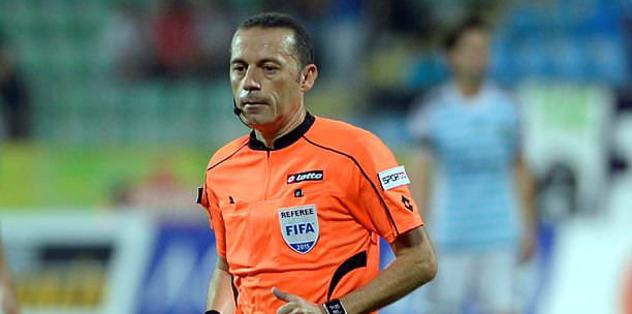 FIFA'dan Cüneyt Çakır'a görev