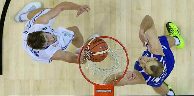 Çekleri Vesely sırtladı